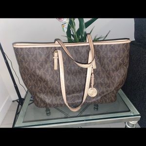 Michael Kors large laptop tote